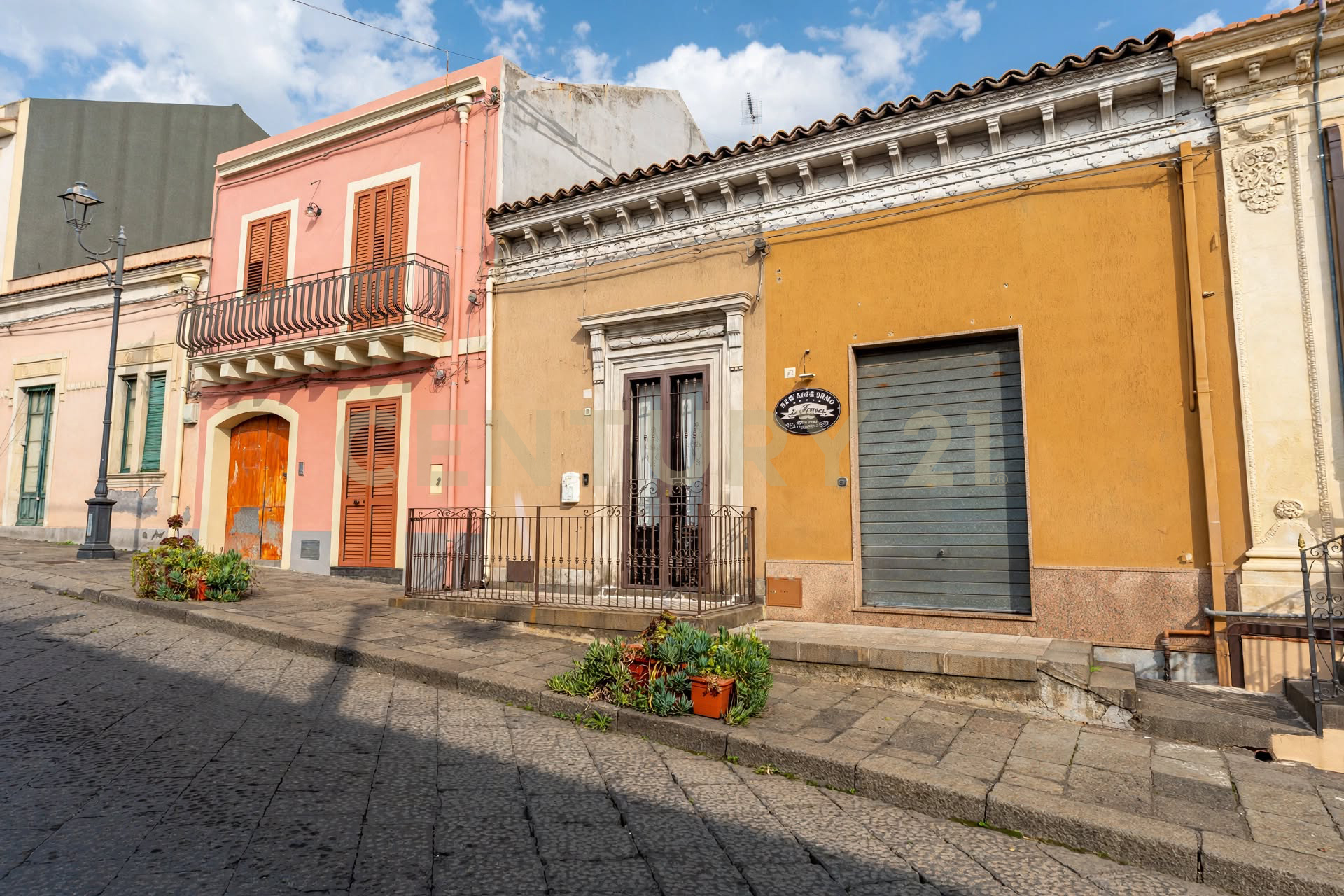 Casa indipendente con giardino in via vittorio emanuele 142, Santa Venerina