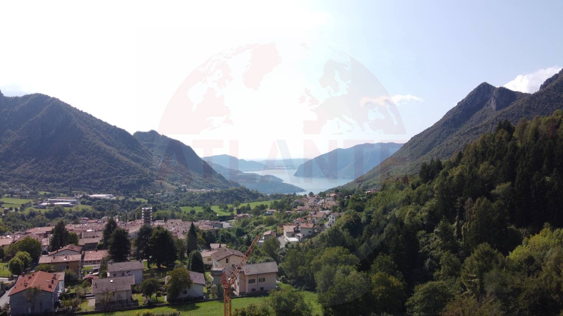 Cascina/Casale in vendita a Zone