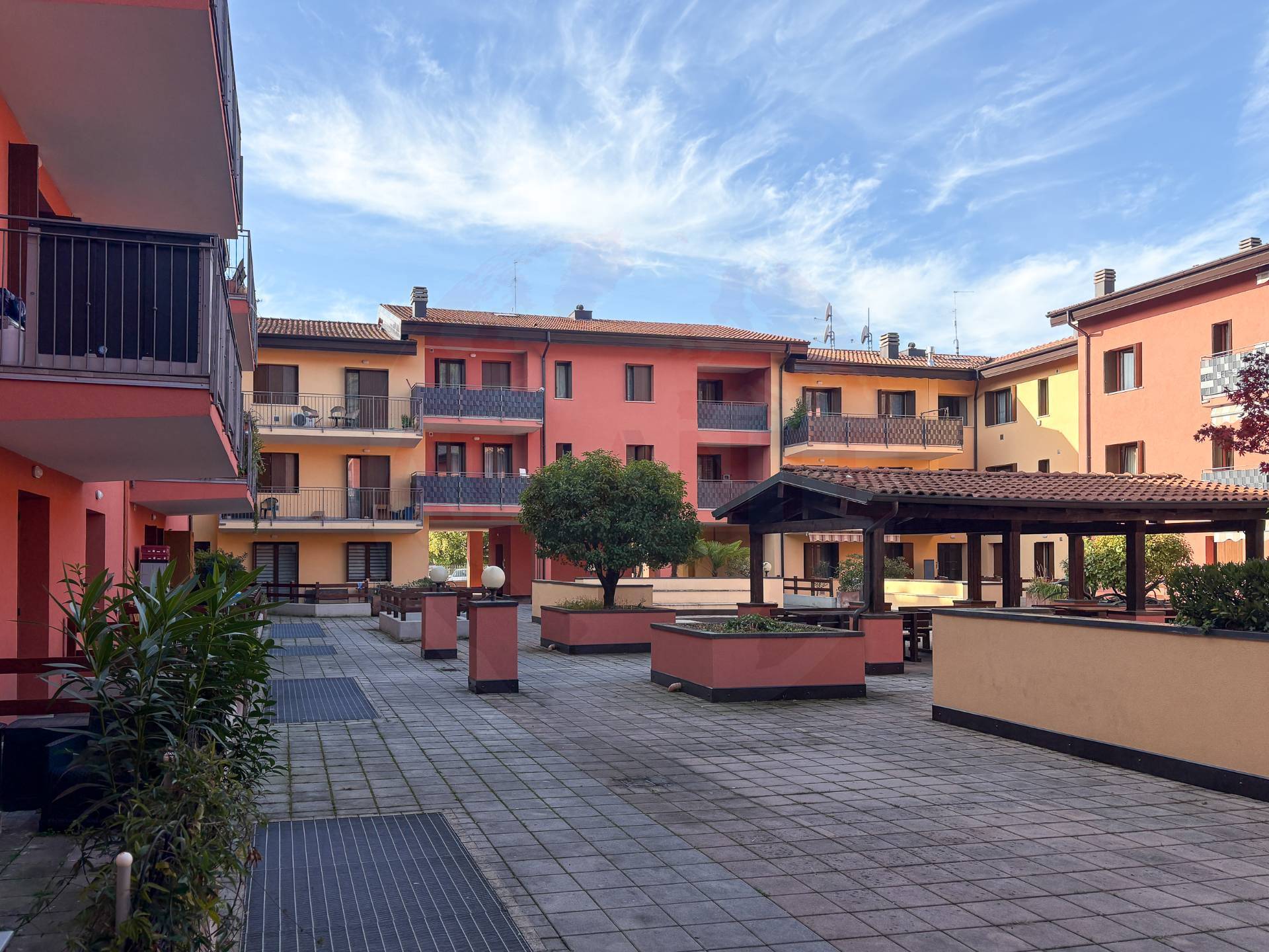 Appartamento in vendita a Cologne