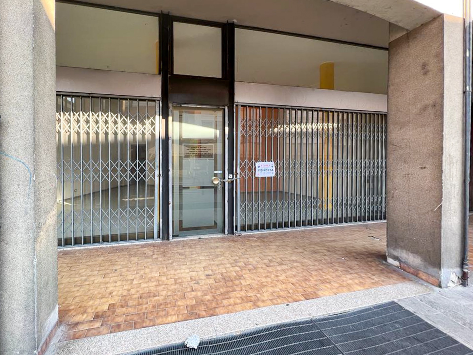 Negozio in vendita a Pontoglio