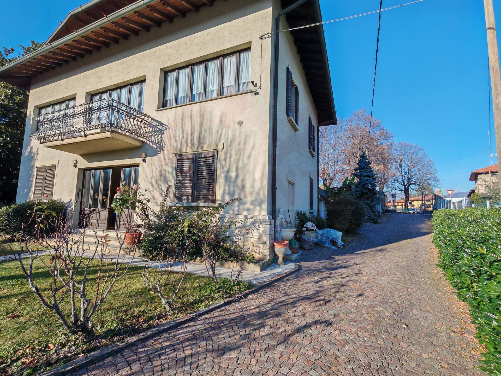 Villa singola in vendita a Corte Franca, Nigoline