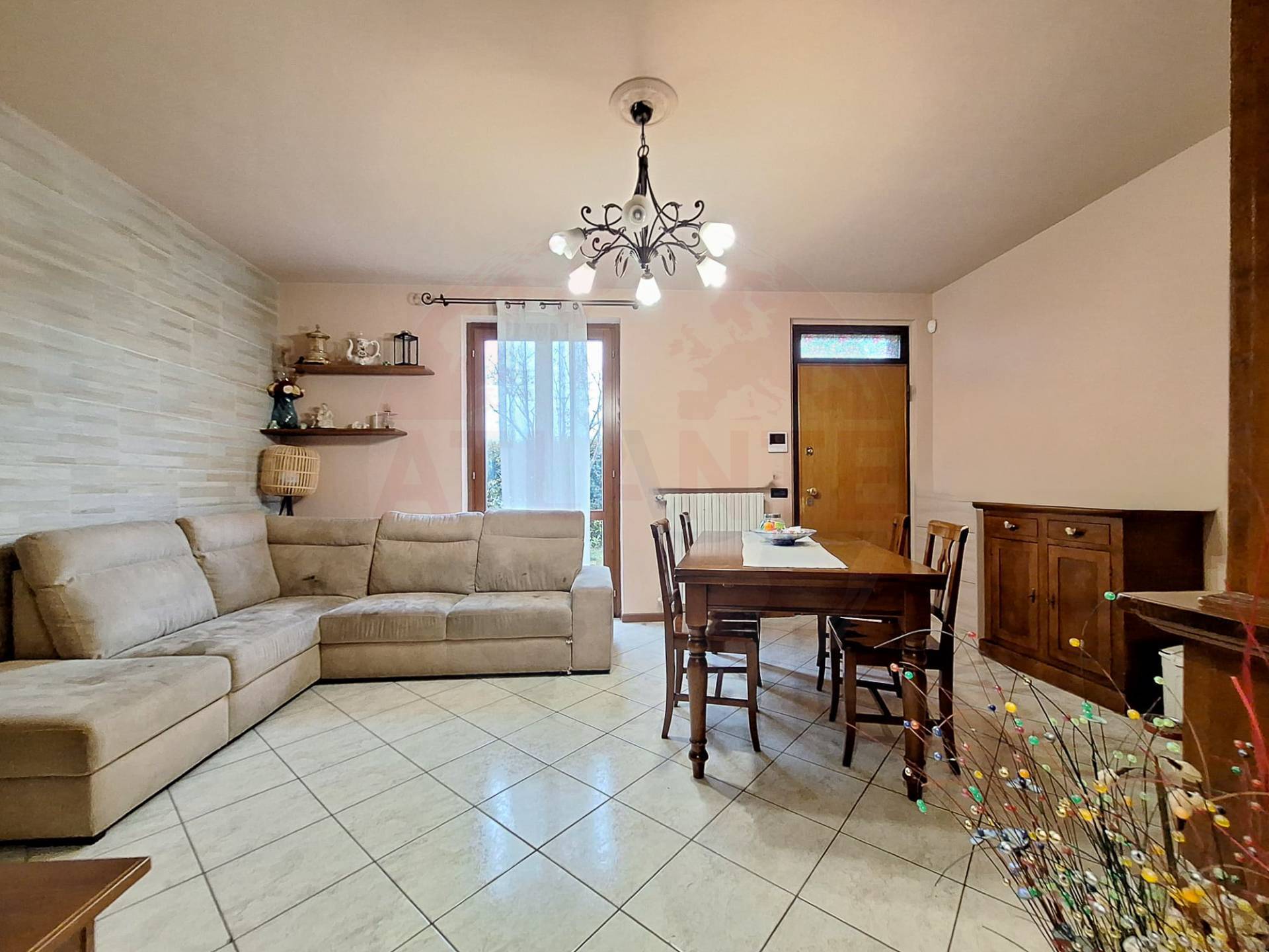 Appartamento in vendita a Rovato