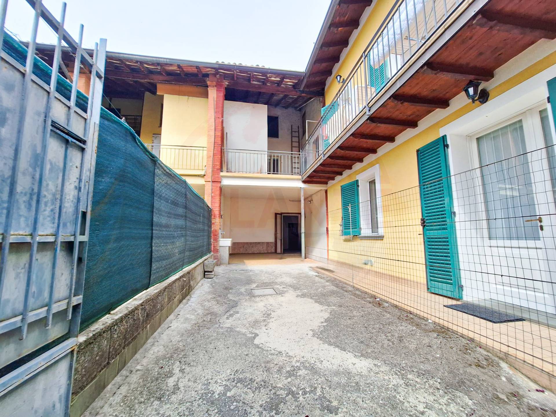 Porzione di casa in vendita a Provaglio d'Iseo, Provaglio