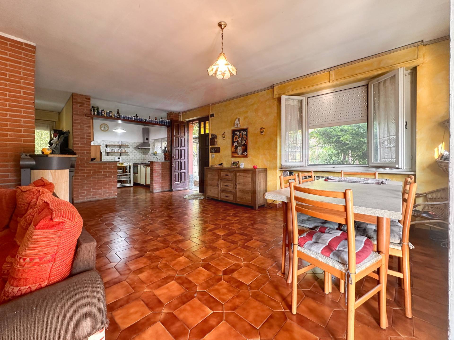 Casa Semindipendente in vendita a Alice Bel Colle
