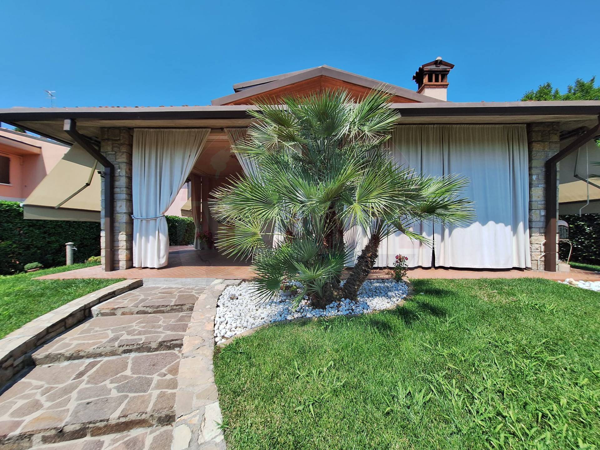 Villa singola in vendita a Chiari
