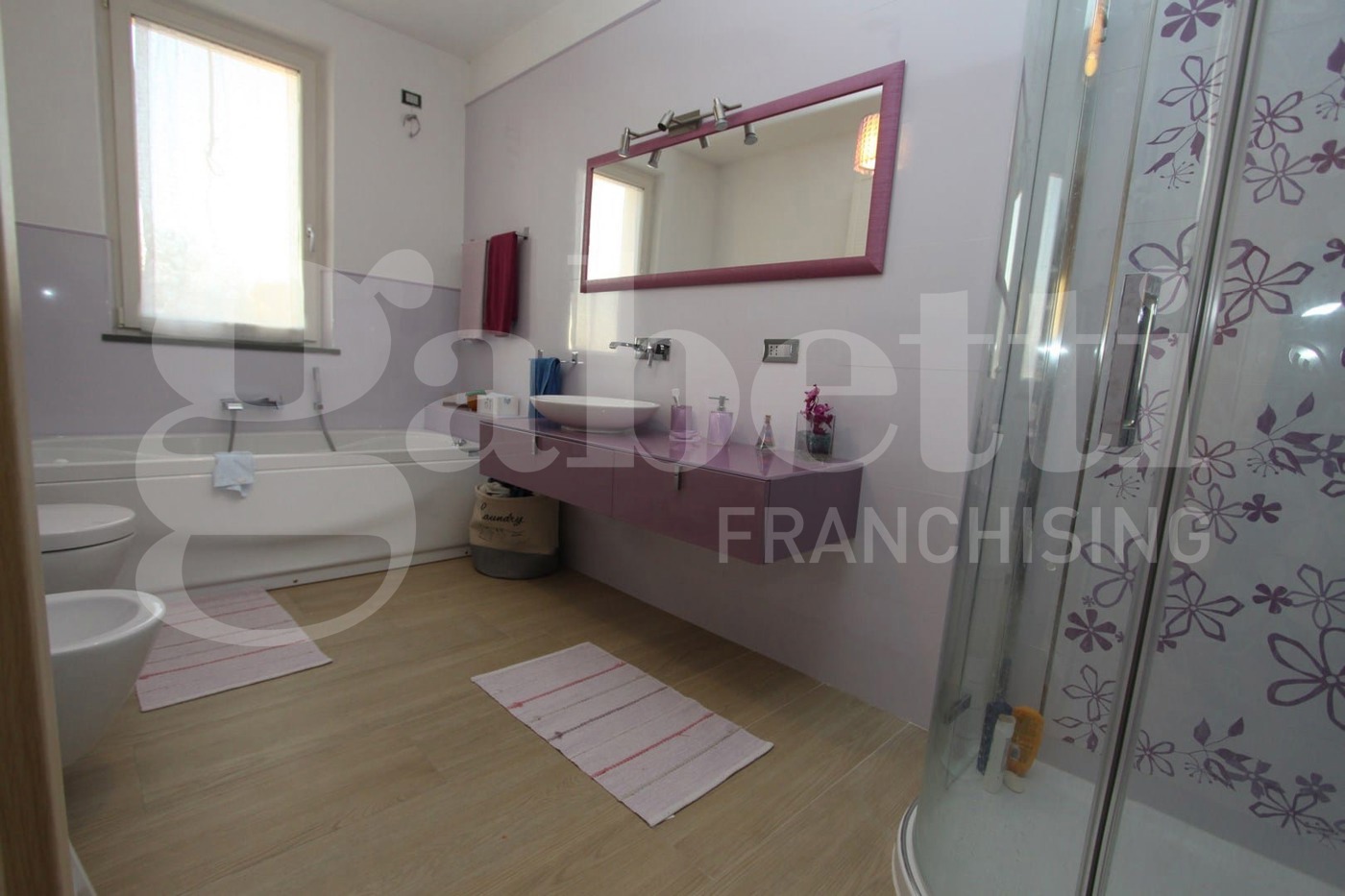 Villa nuova a Santo Stefano di Magra