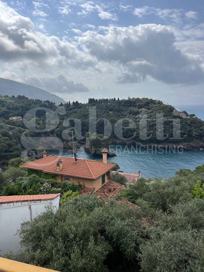 Villa vista mare a Lerici