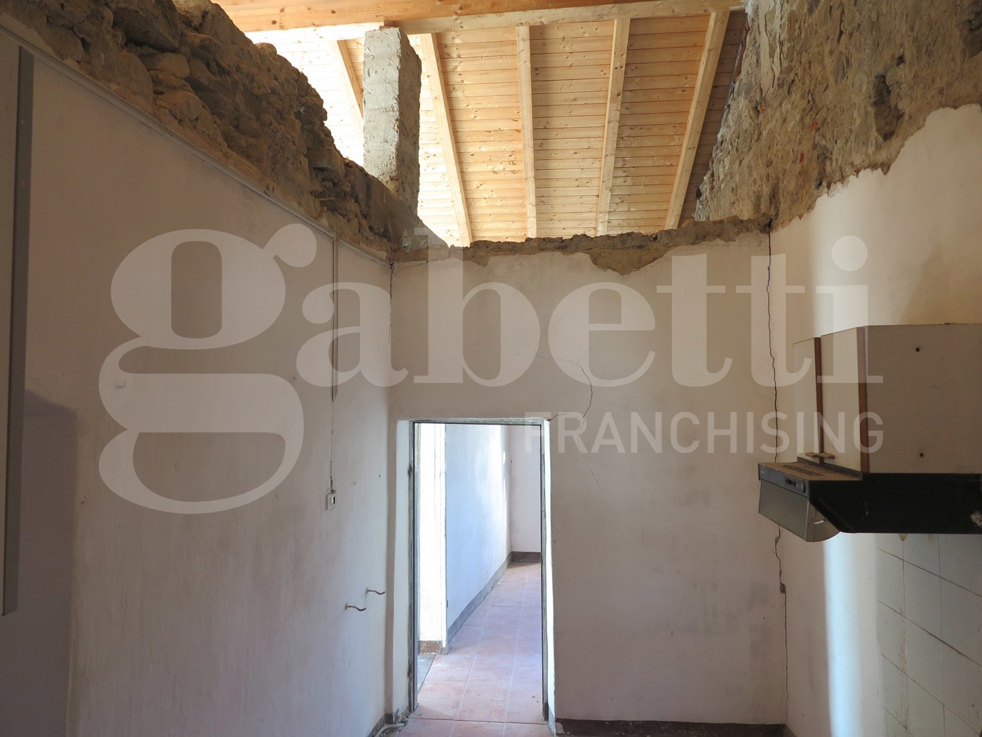 Appartamento in vendita a Follo