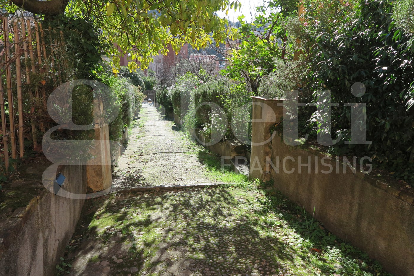 Appartamento in vendita a Lerici