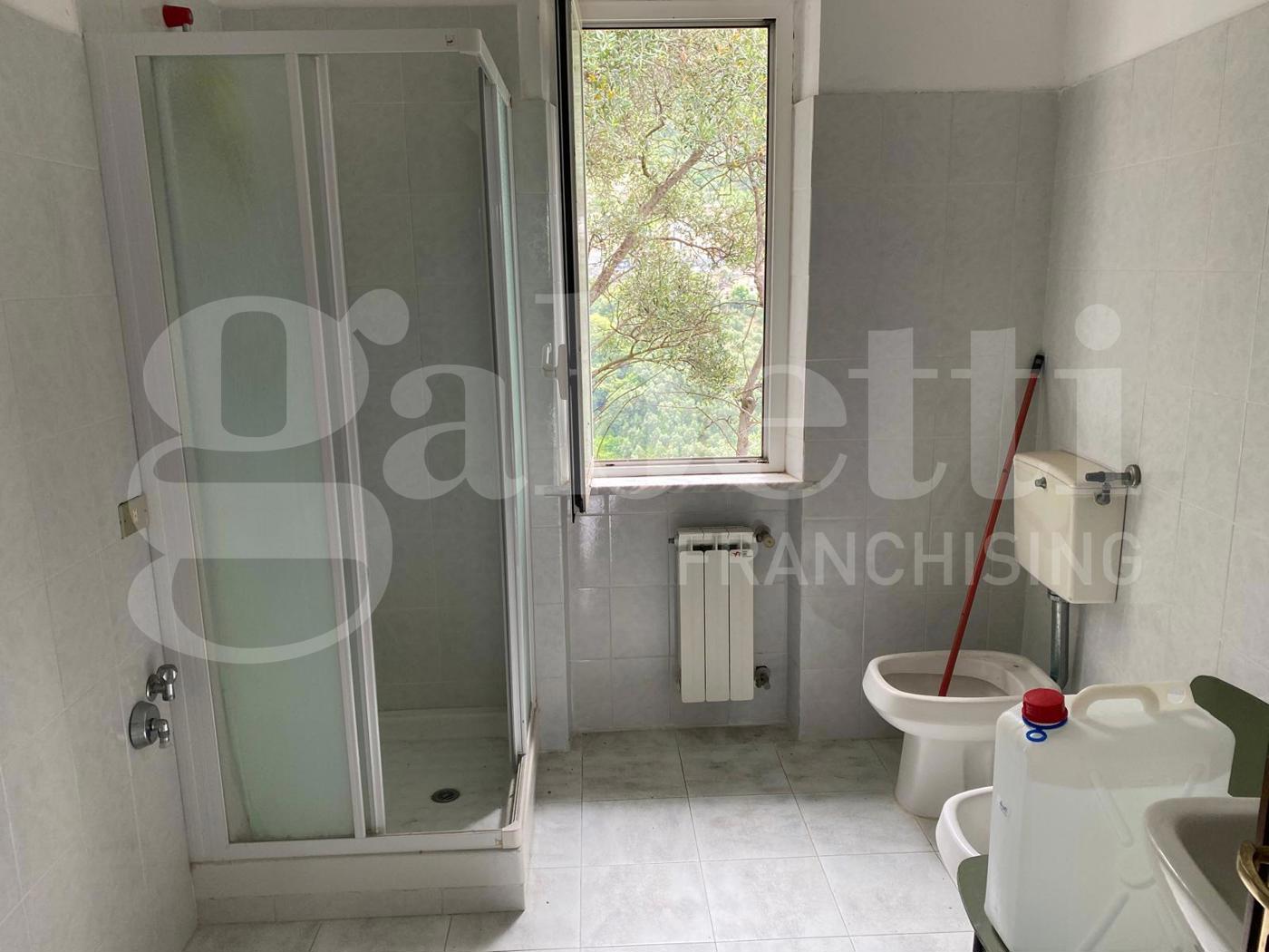 Casa indipendente con box doppio a Levanto