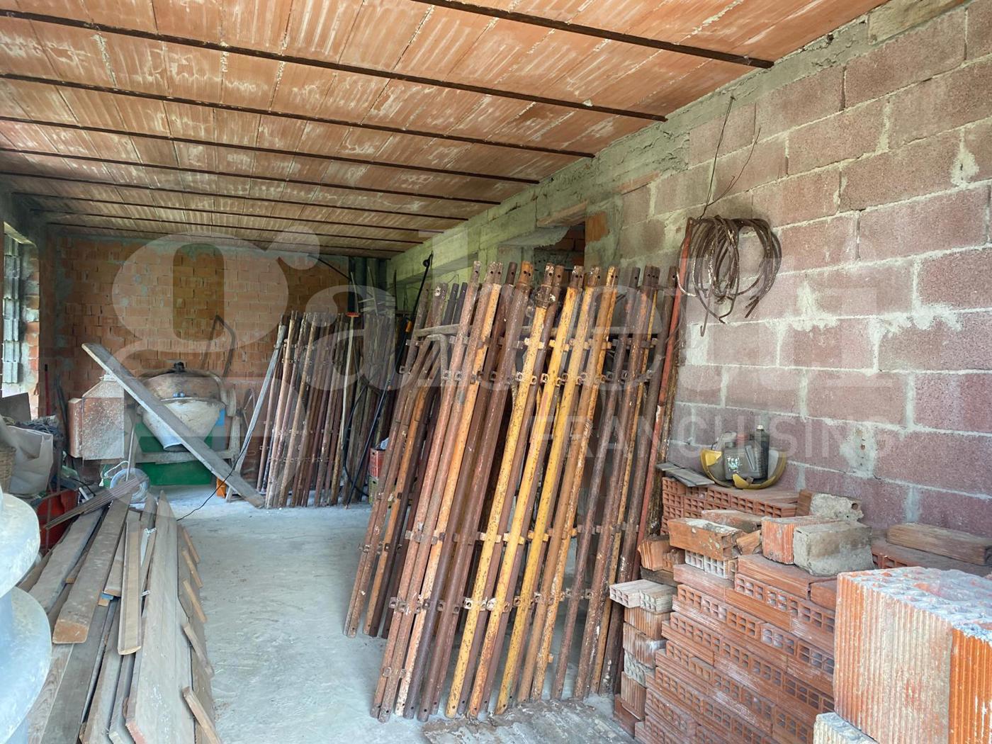 Casa indipendente con box doppio a Levanto