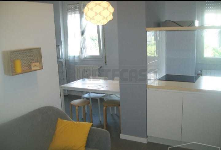 Monolocale classe A3 in via dei caniana 4, Bergamo