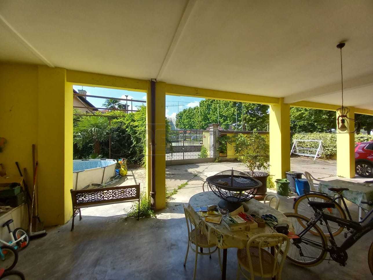 Villa con giardino a Bergamo