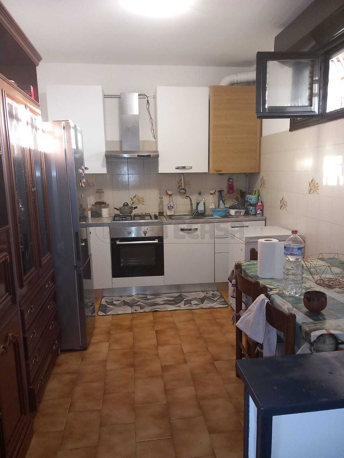 Trilocale con box a Seriate