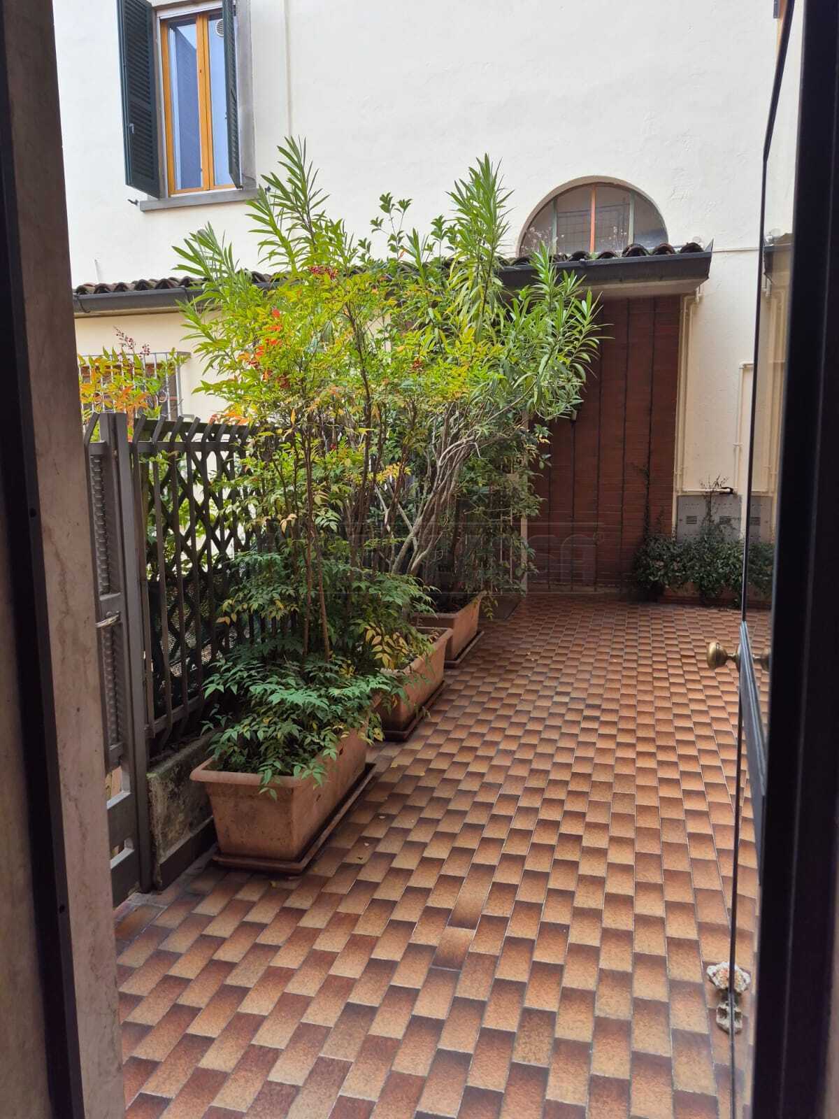 Quadrilocale con terrazzo in via tasso, Bergamo