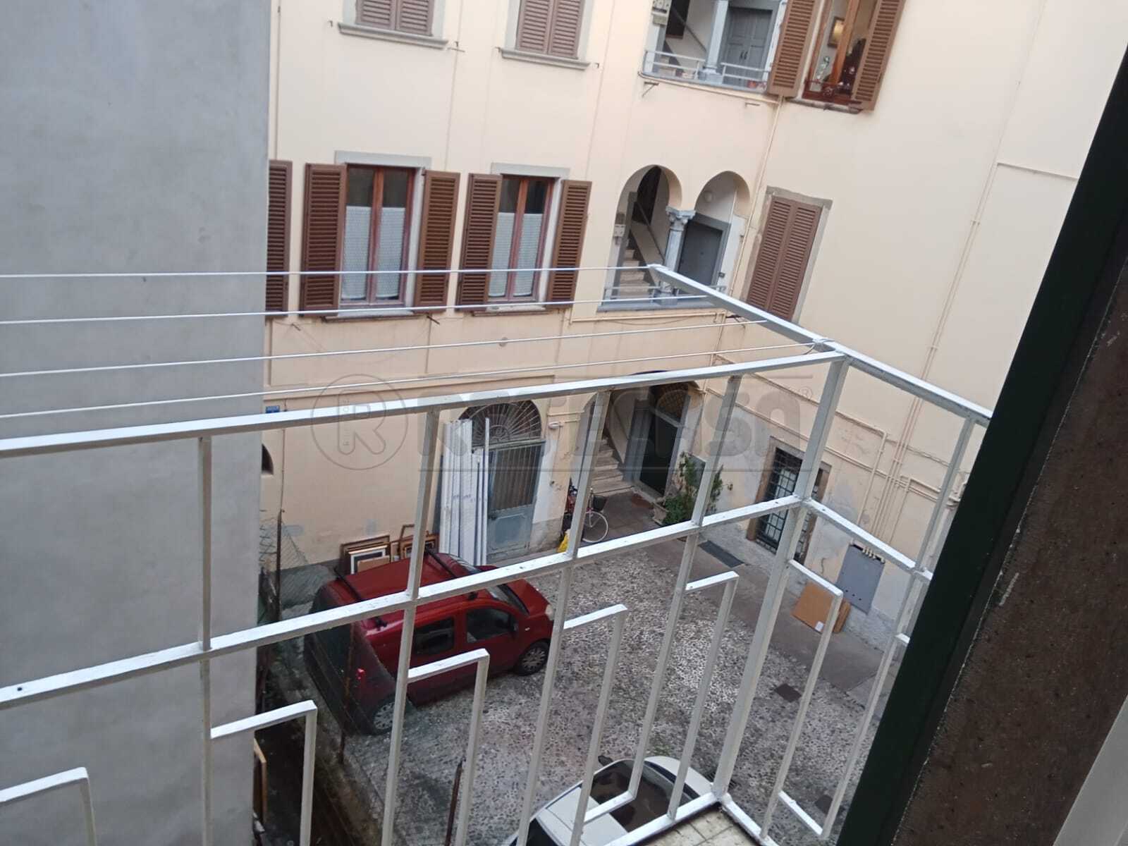 Trilocale ristrutturato in via giovanni battista moroni 49, Bergamo