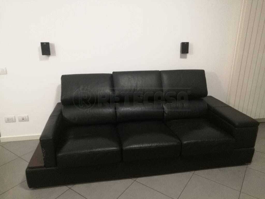 Bilocale con terrazzo in via borgo santa caterina, Bergamo