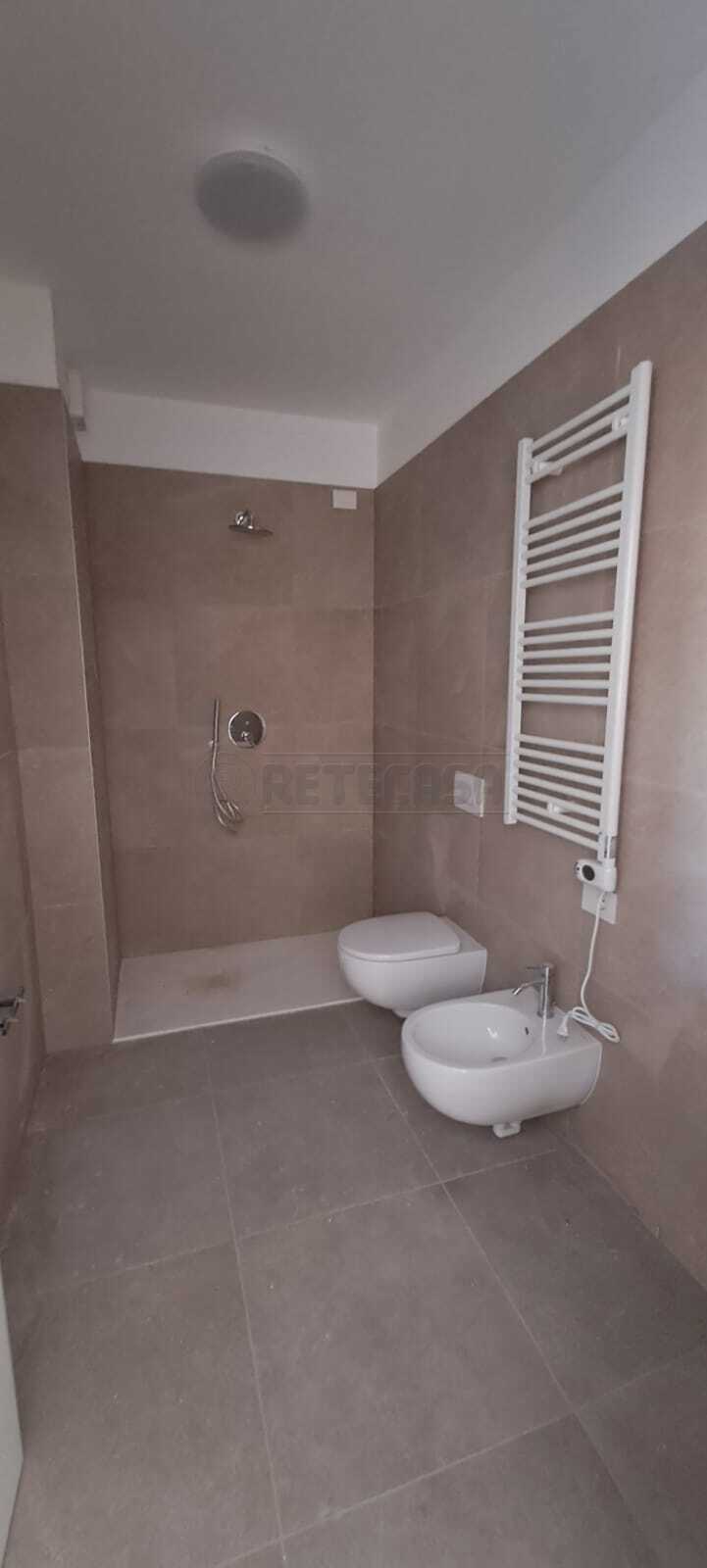 Bilocale ristrutturato in via xxiv maggio, Bergamo