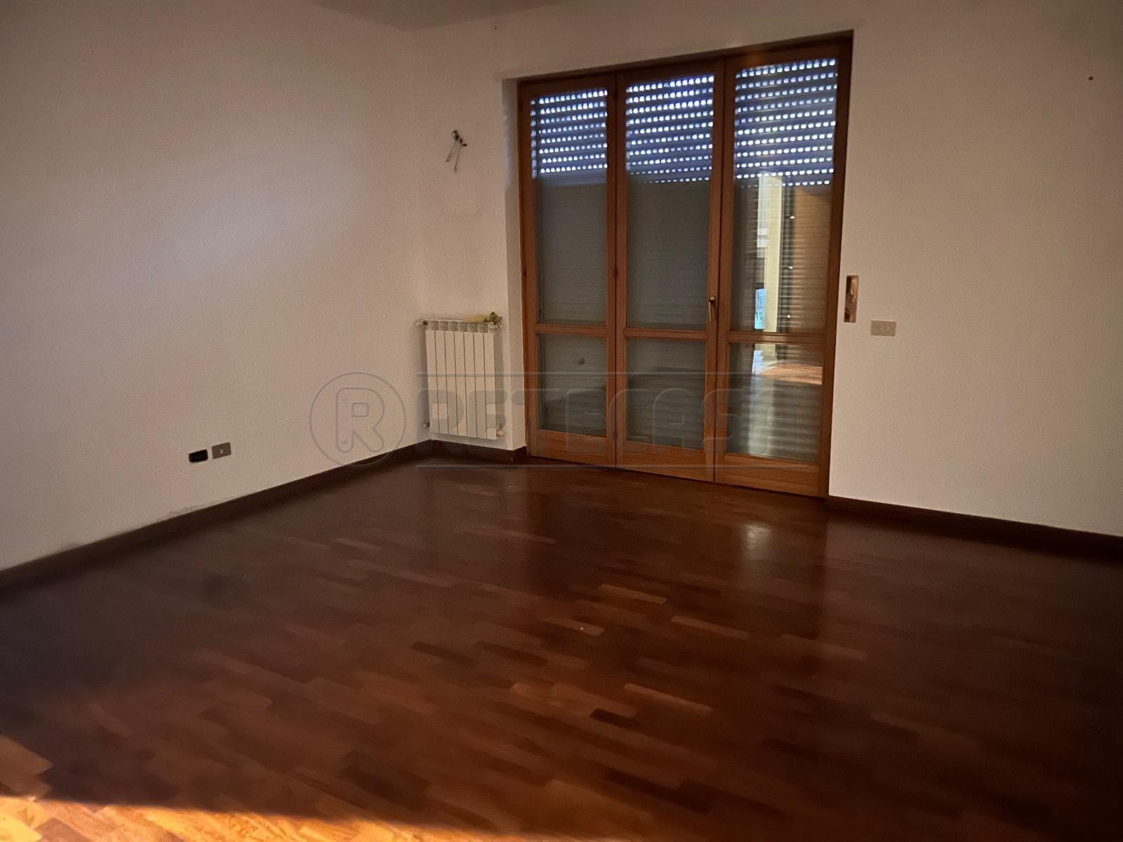 Trilocale con box a Boltiere