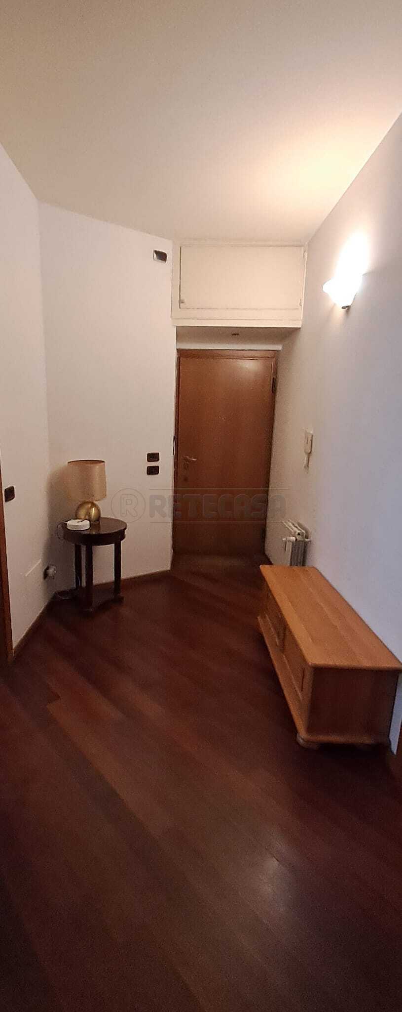 Trilocale con terrazzo a Bergamo