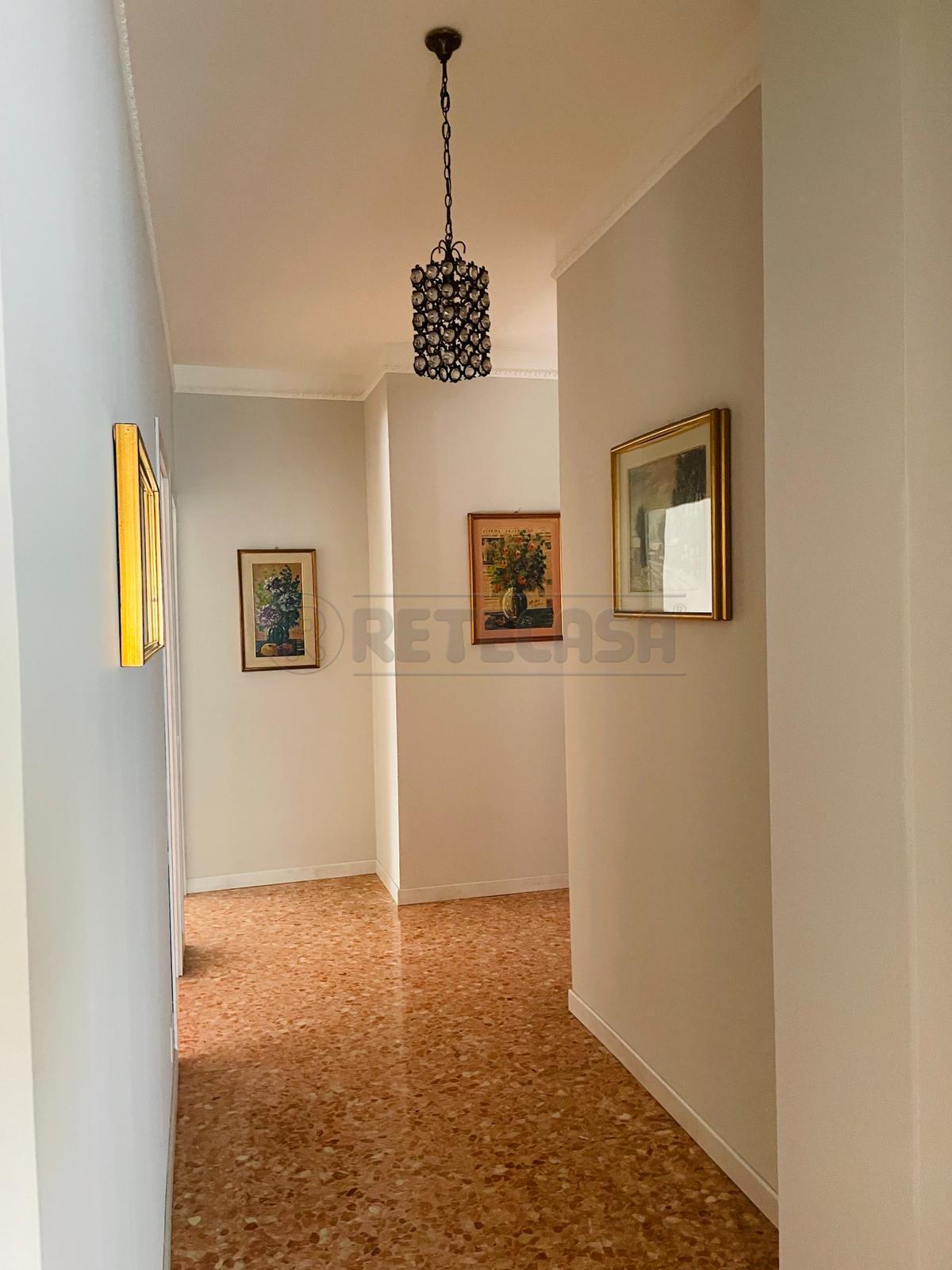Appartamento in vendita a Bergamo