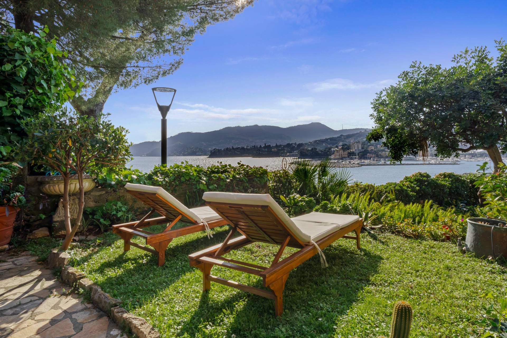 Appartamento in vendita a Rapallo