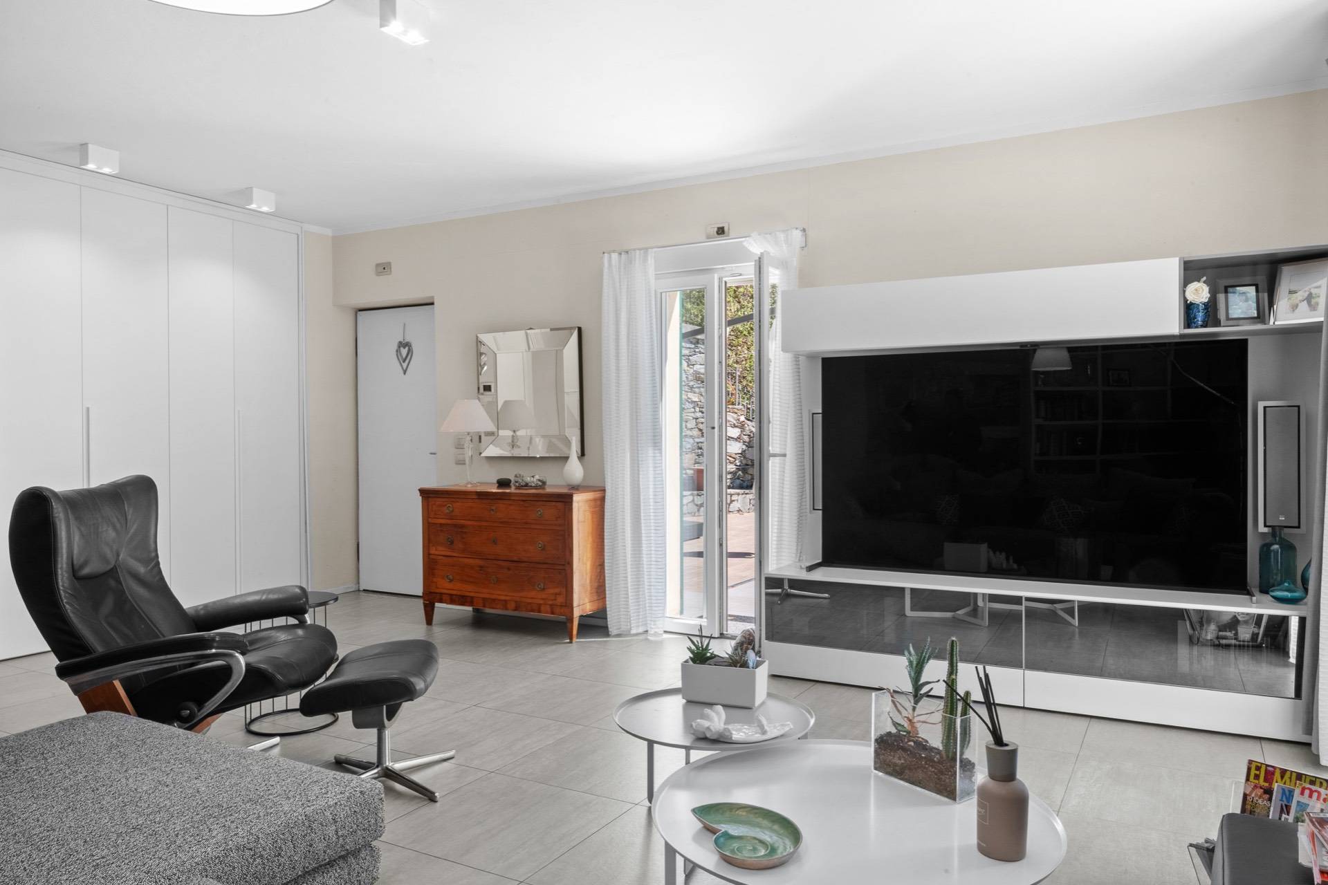 Villa in vendita a Avegno