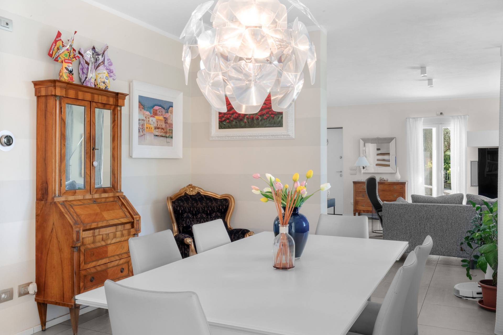 Villa in vendita a Avegno