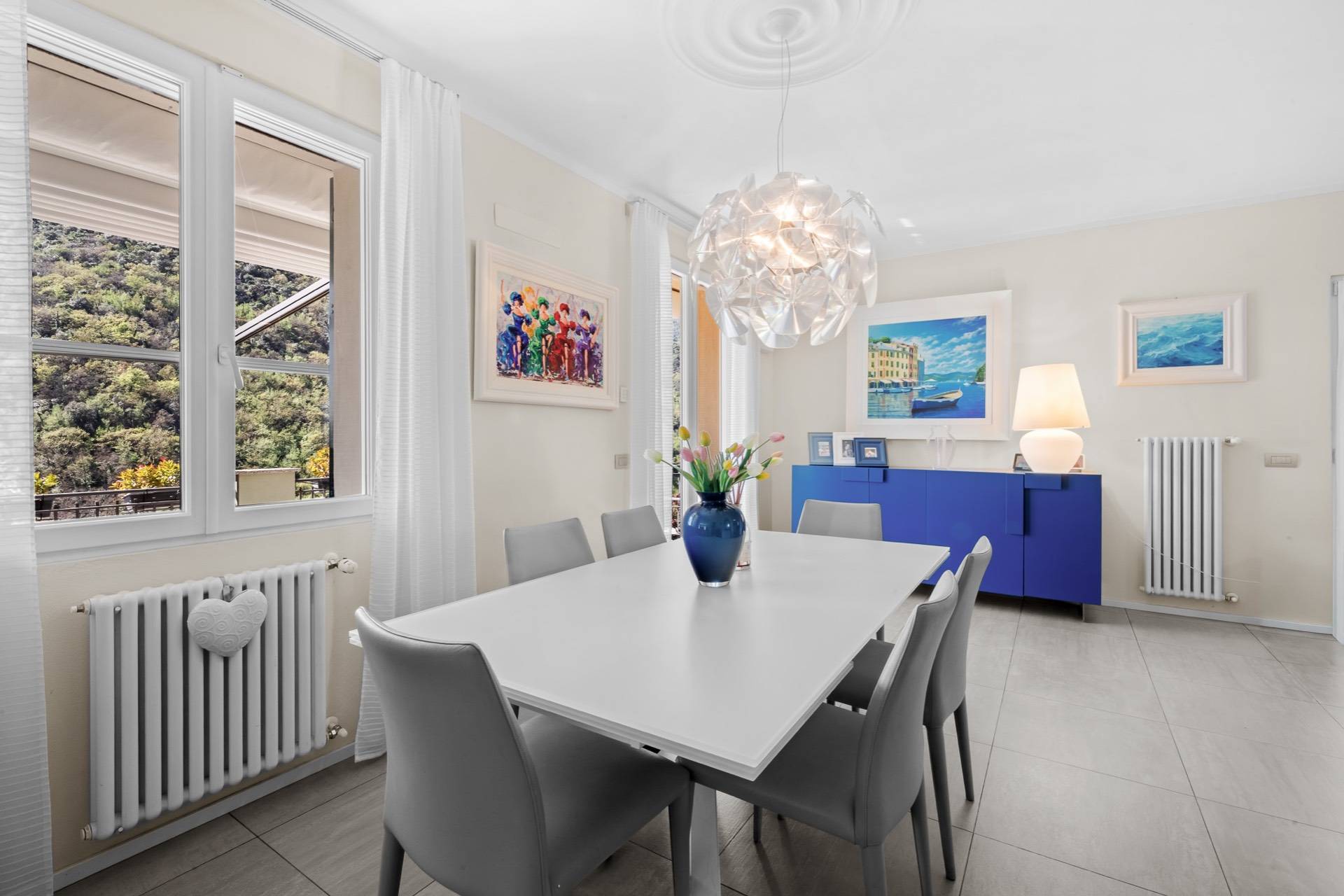 Villa in vendita a Avegno