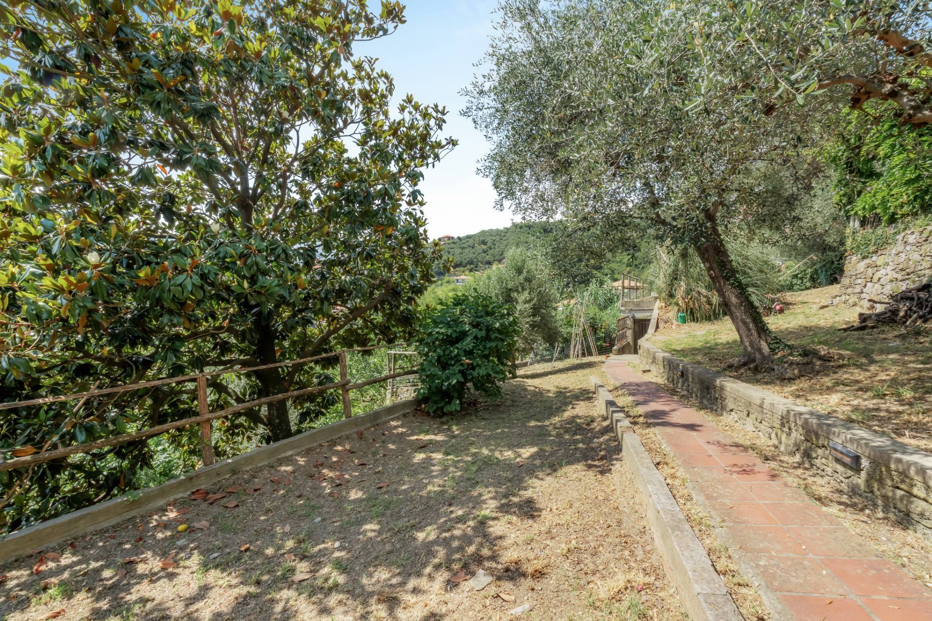 Villa in vendita a Leivi, Solaro