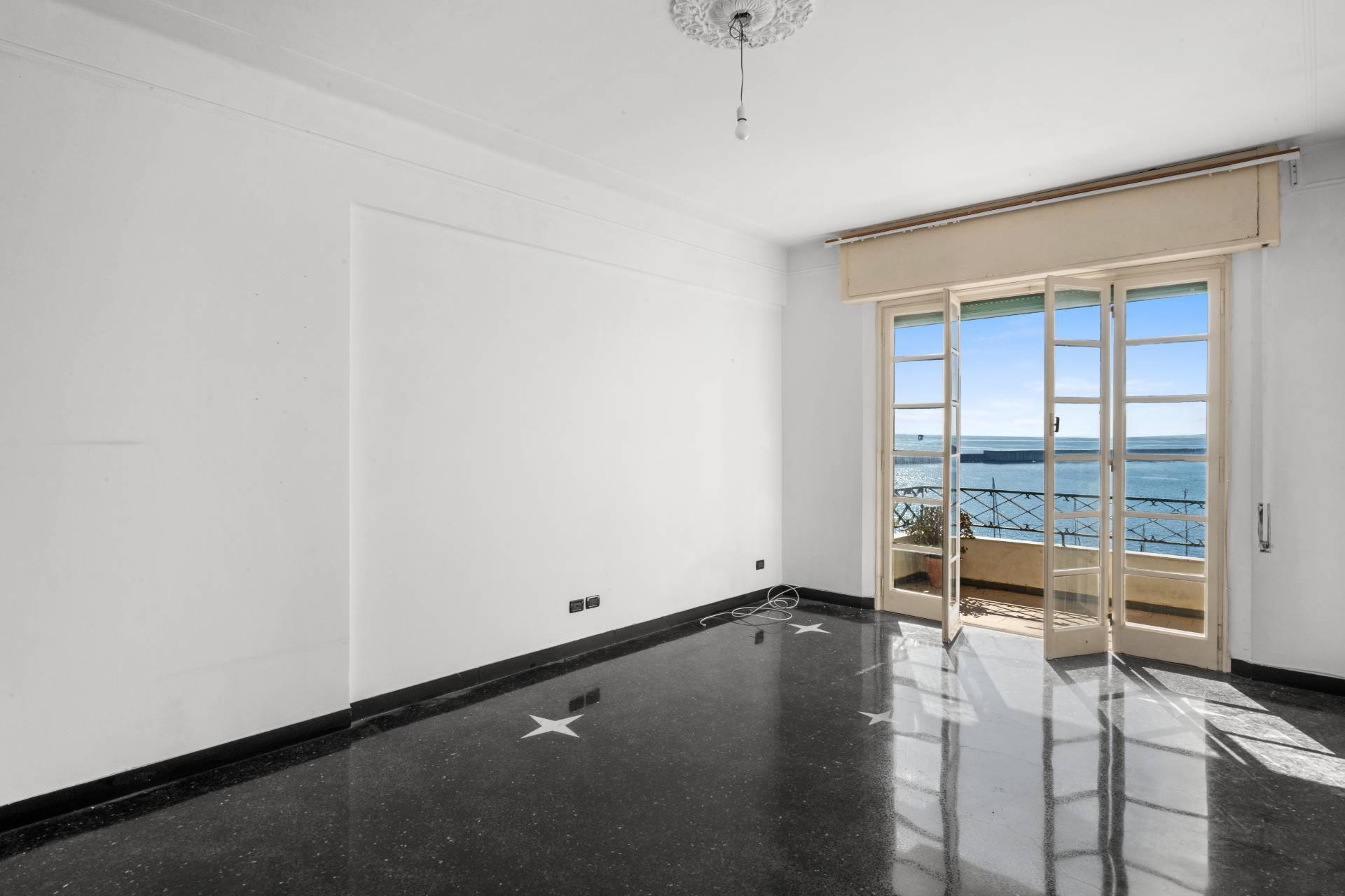 Appartamento in vendita a Genova, Pegli