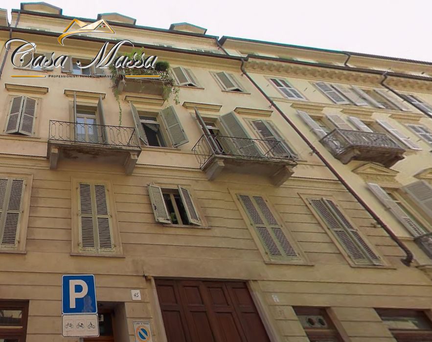 Box/Garage 12mq in vendita a Torino