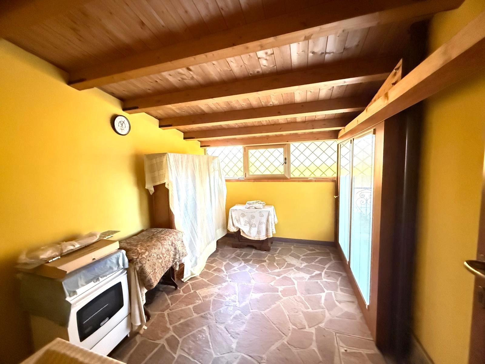 Casa indipendente con terrazzo a Rovigo