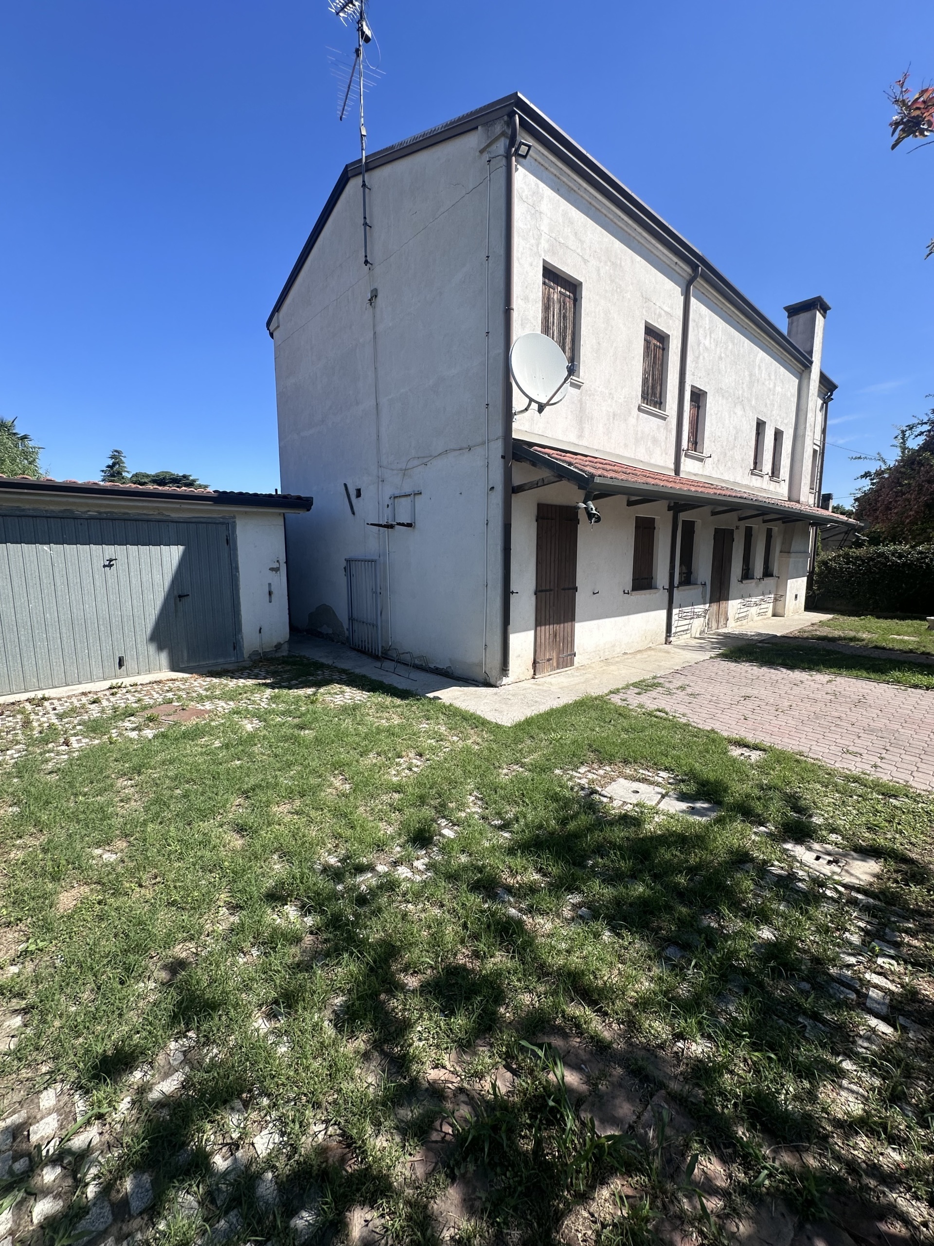 Casa indipendente con giardino a Rovigo