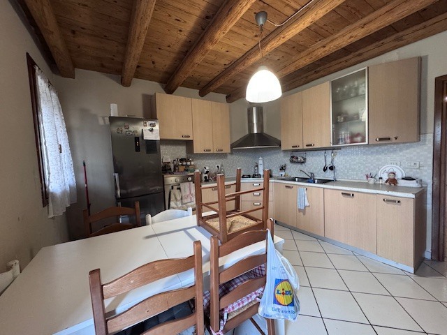 Casa indipendente in vendita a Costa di Rovigo