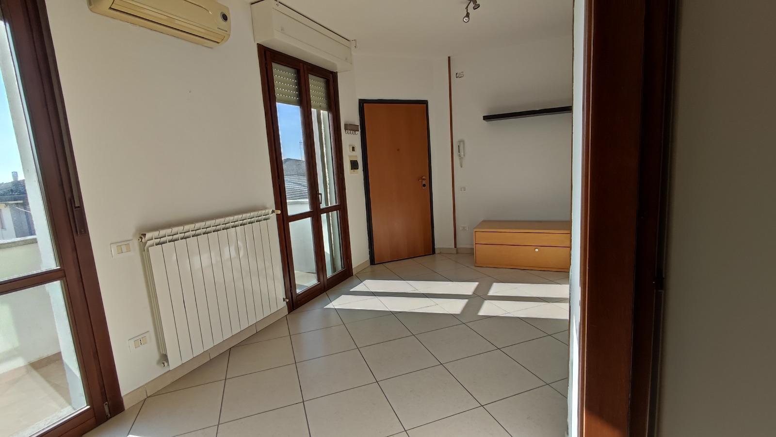 Trilocale in affitto a Rovigo