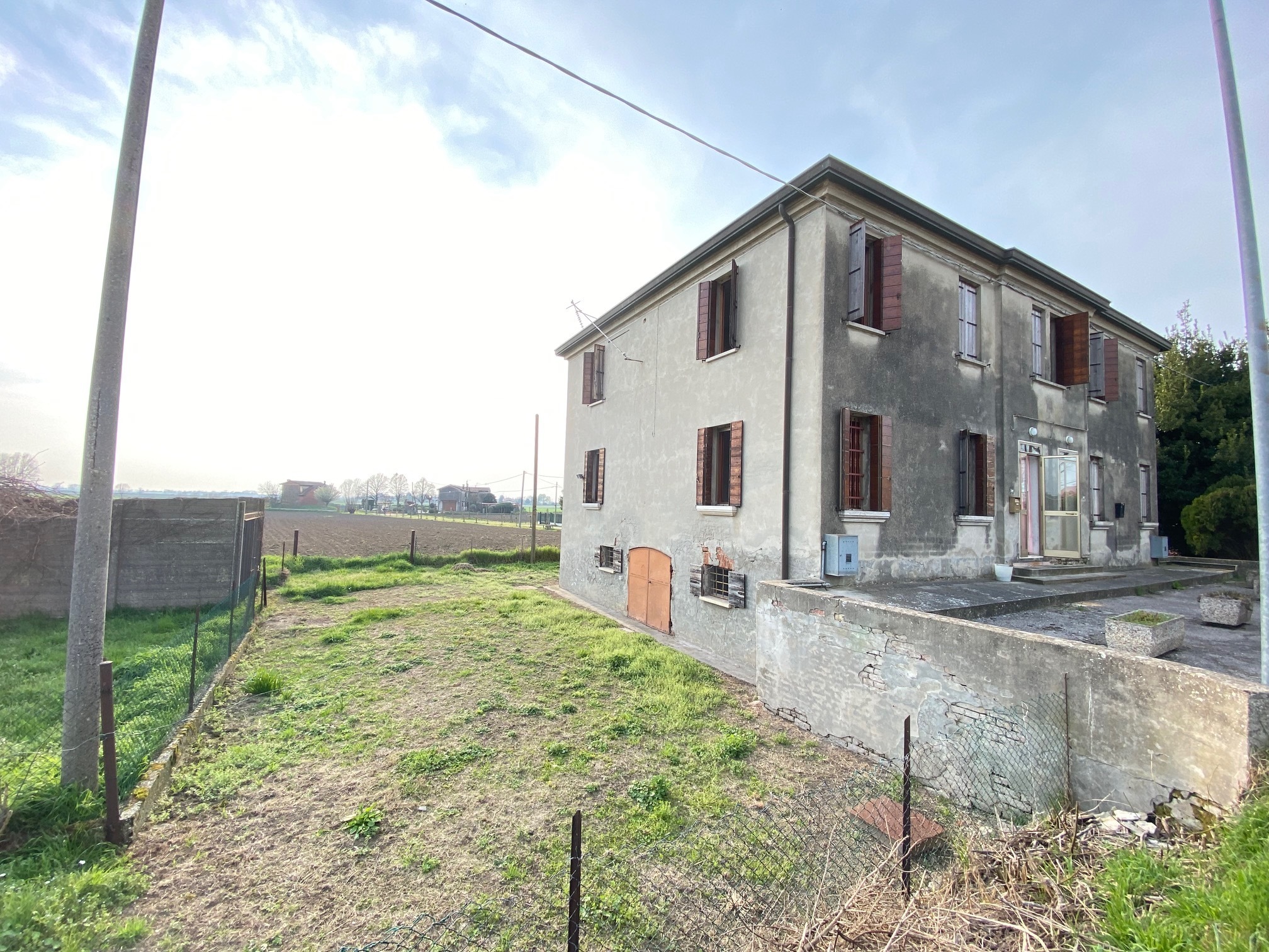 Casa indipendente da ristrutturare in via arginelli 55, Adria