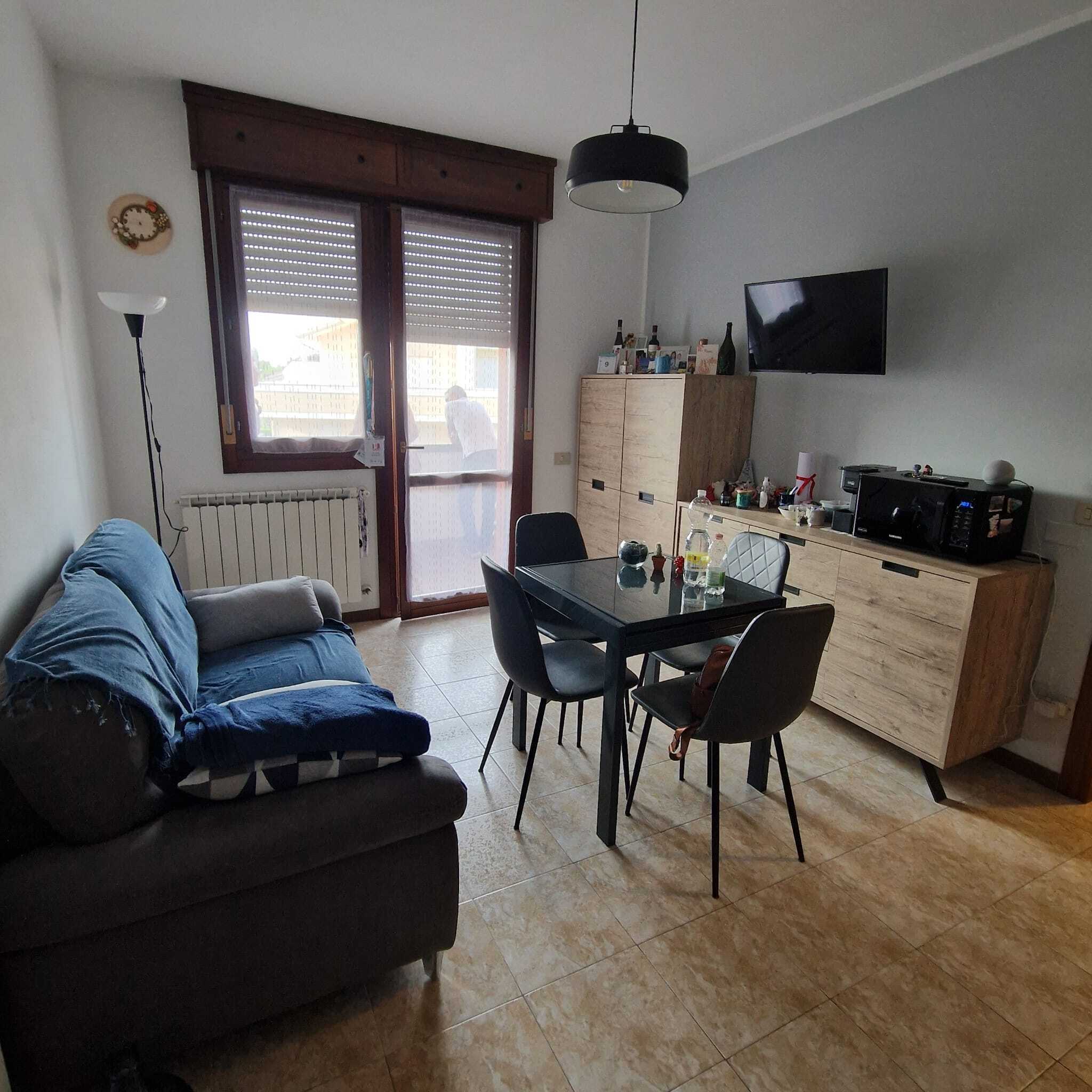 Trilocale con terrazzo a Rovigo