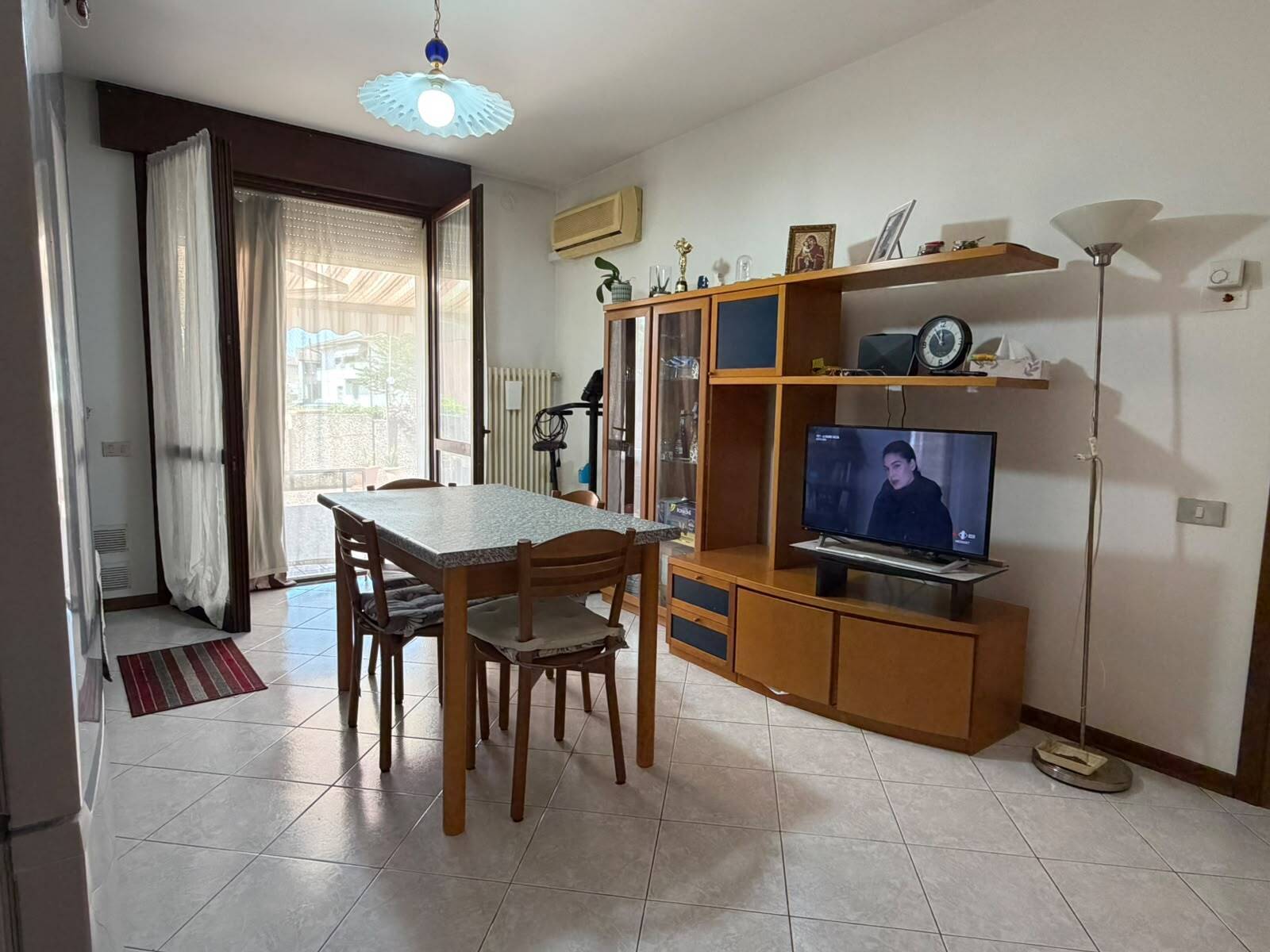 Trilocale in vendita in via g. savonarola, Rovigo