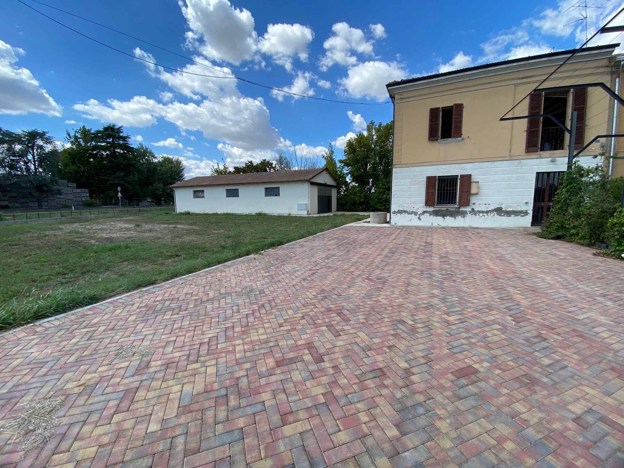 Casa indipendente da ristrutturare in via dozza 39, Castel Guelfo di Bologna