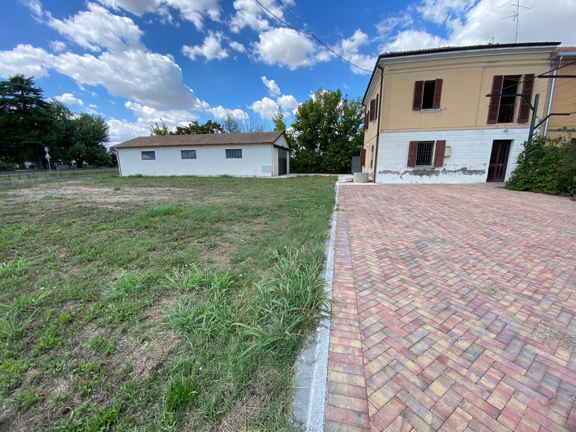 Casa indipendente da ristrutturare in via dozza 39, Castel Guelfo di Bologna