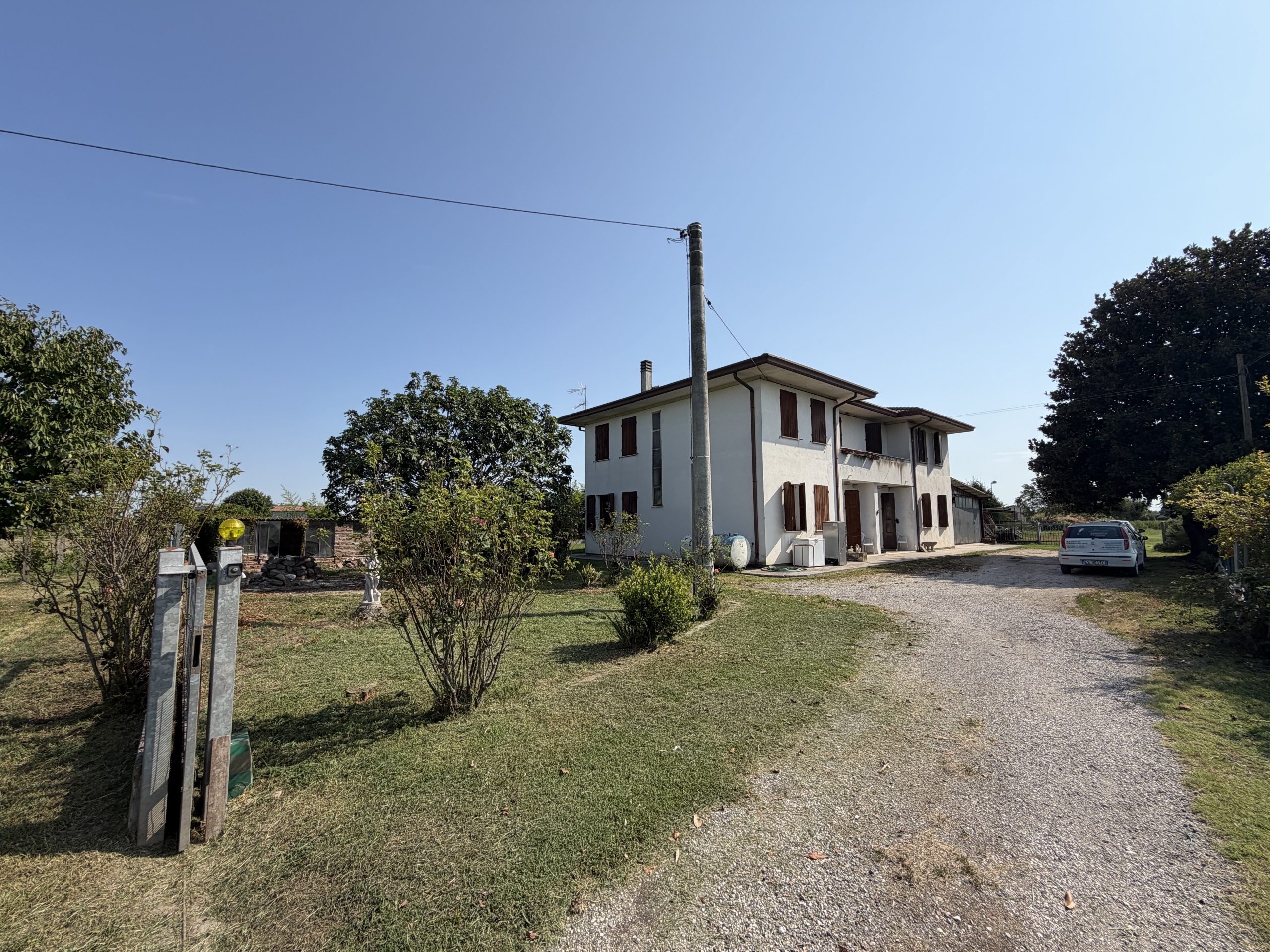 Casa indipendente in vendita in via fossello, Lendinara