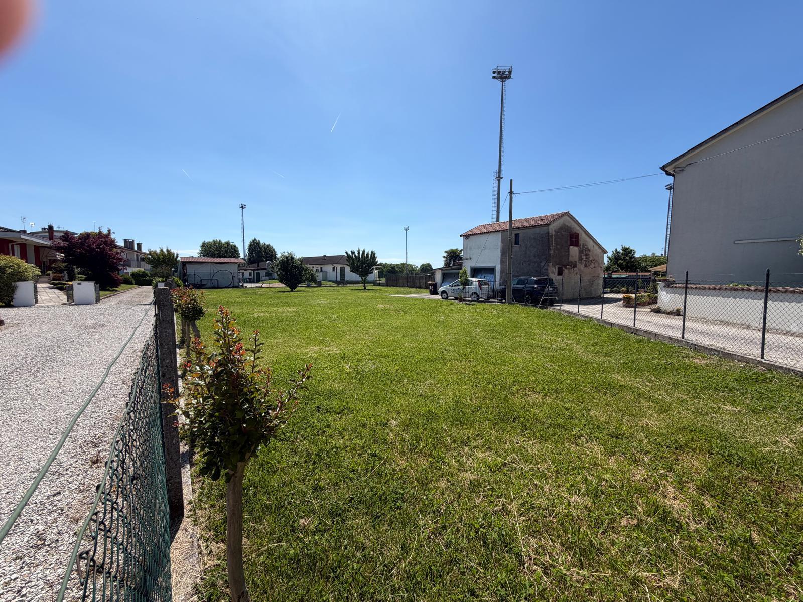 Terreno Agricolo in vendita a Rovigo
