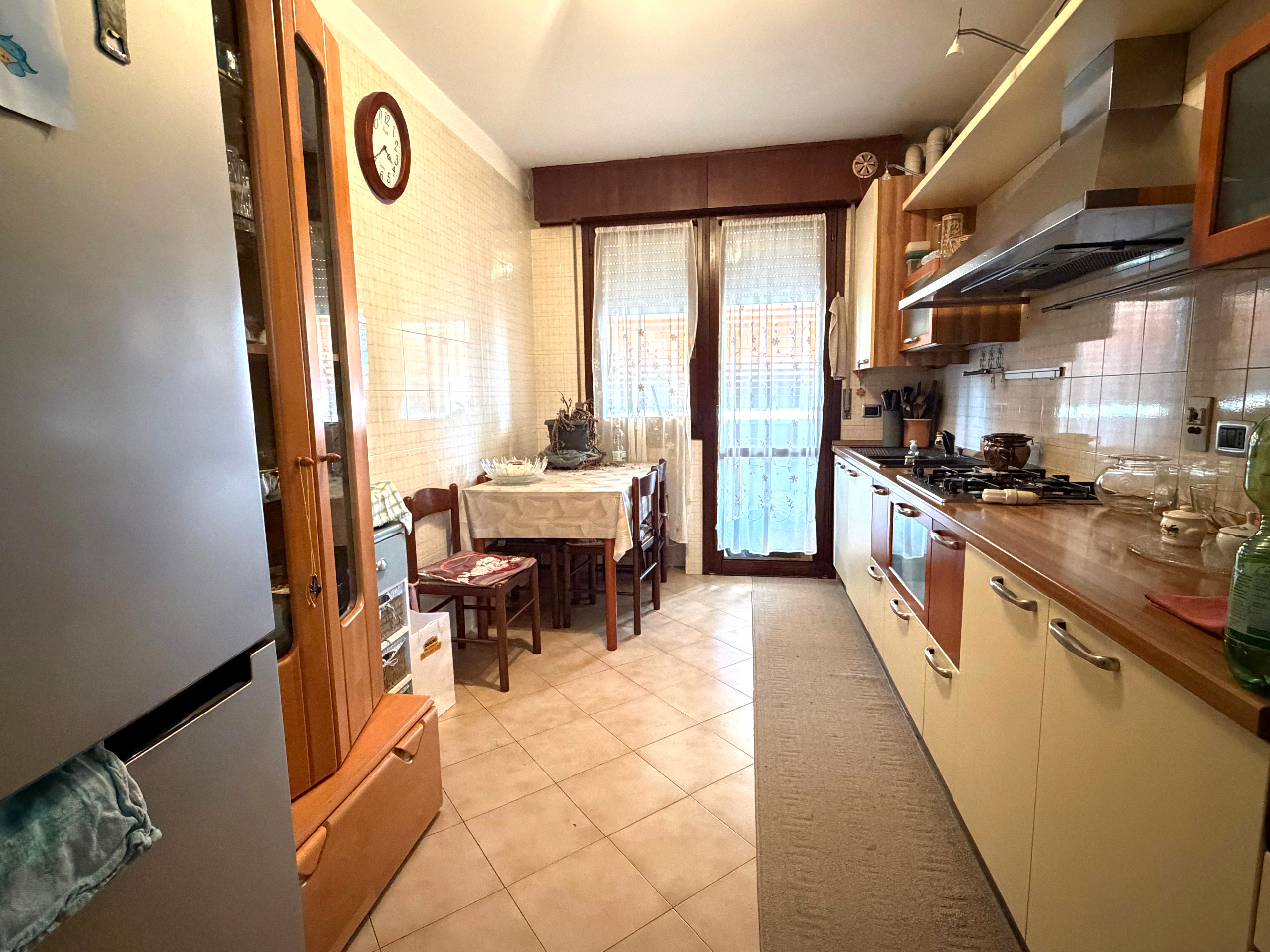 Appartamento con terrazzi in via vincenzo chiarugi 27, Rovigo