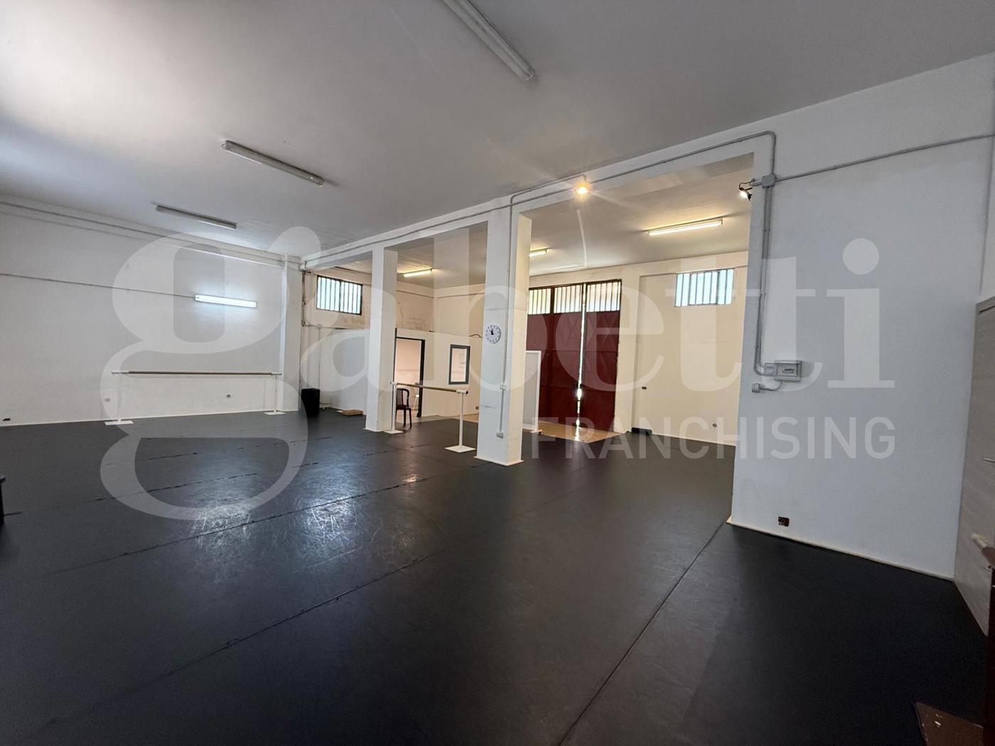 Magazzino in vendita a Catania