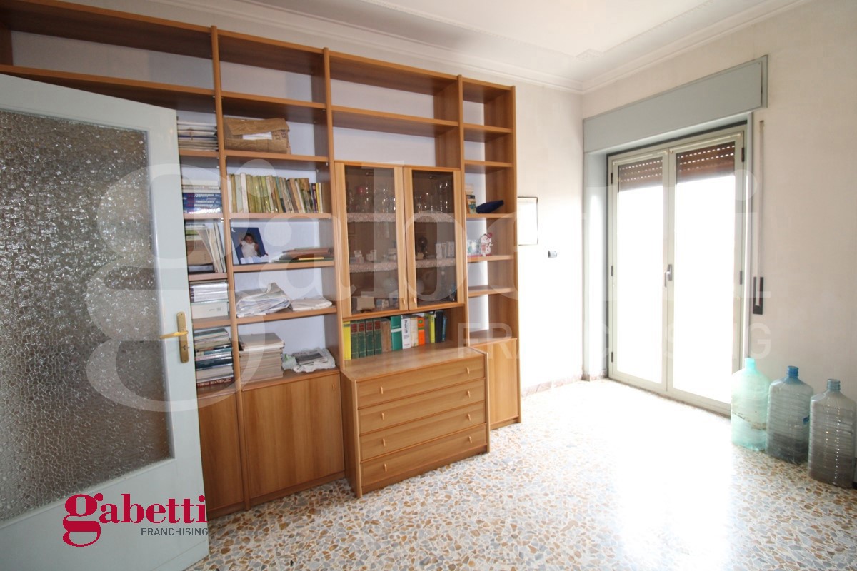 Quadrilocale con box doppio a Catania