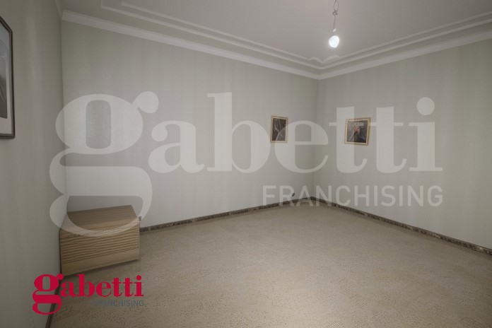 Quadrilocale con box doppio a Catania