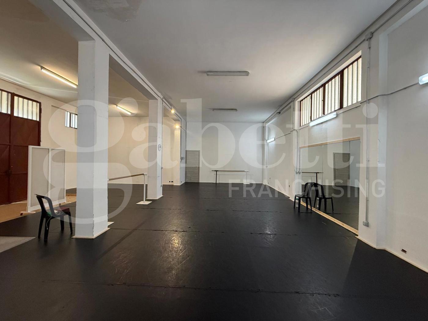 Magazzino in vendita a Catania