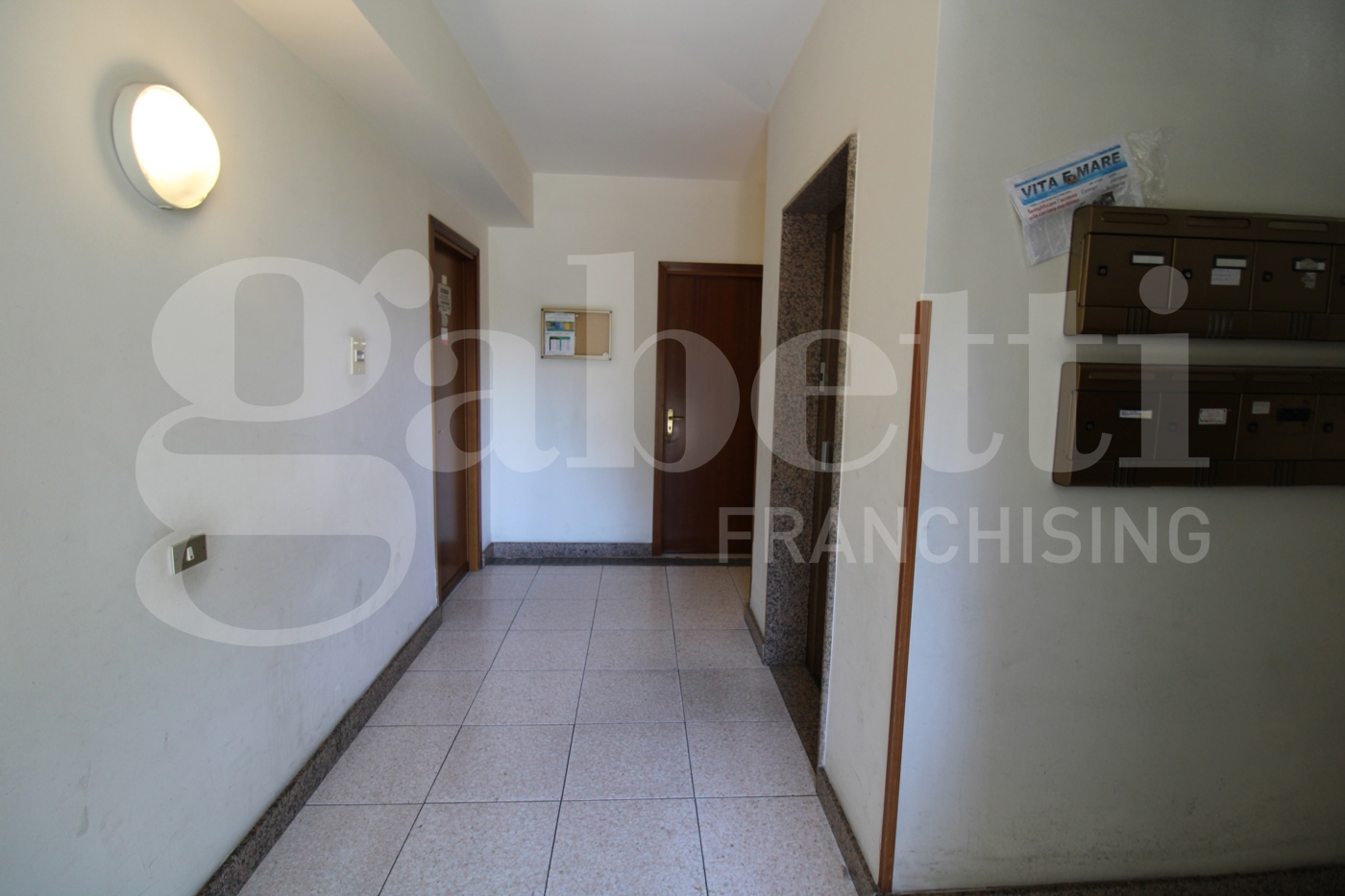 Trilocale in affitto a Aci Catena