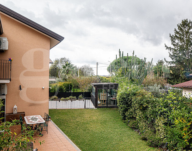 Villa con giardino a Aci Bonaccorsi